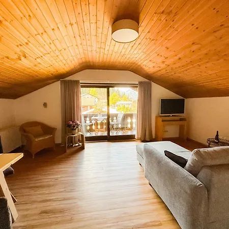 Gaestehaus Kayetan Apartment *